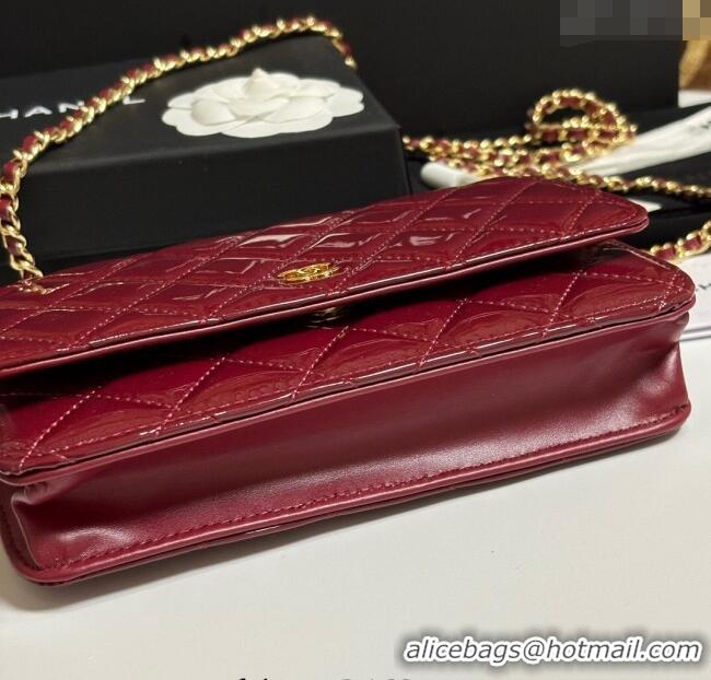 Best Product Chanel Patent Calfskin Classic Wallet on Chain WOC AP0250 Red/Gold 2025