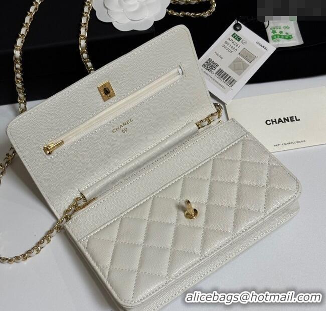 Good Taste Chanel Grained Shiny Calfskin Classic Wallet on Chain WOC AP4241 White 2025