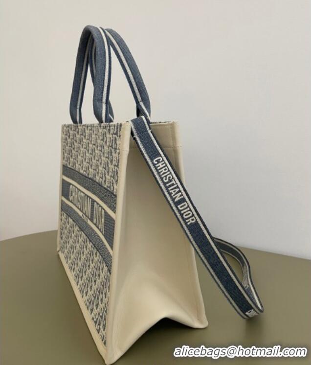 Best Grade Dior Medium Book Tote Bag in Blue Dior Oblique Chambray Embroidery and Latte White Calfskin D7076 2025
