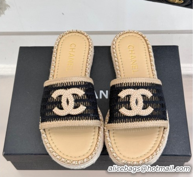 Popular Style Chanel Crochet Flat Slides Sandal with Chain Beige/Black 2025 CH061004 0610017