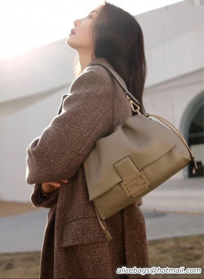 Top Grade Fendi Mamma Baguette Large Bag in Nappa Leather 8677L Dove Grey 2025