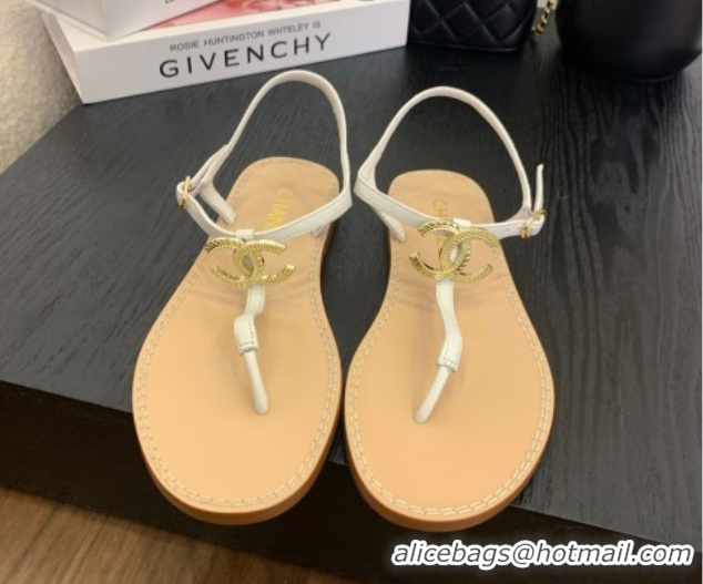 Sophisticated Chanel Calfskin Flat Thong Sandals with CC White 2025 CH061011