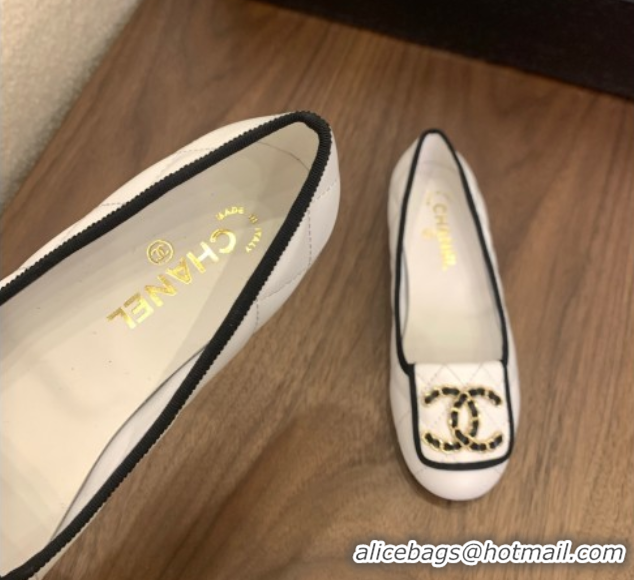 Popular Style Chanel Quilted Lambskin Loafers with Chain CC Foldover White 2025 CH061023