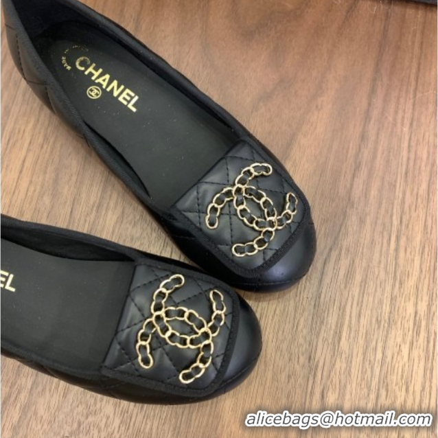 Chic Chanel Quilted Lambskin Loafers with Chain CC Foldover Black 2025 CH061023