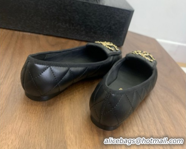 Chic Chanel Quilted Lambskin Loafers with Chain CC Foldover Black 2025 CH061023