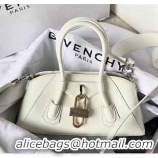Specials Cheap Givenchy Mini Antigona Stretch Bag in Box Leather 19113 White 2023