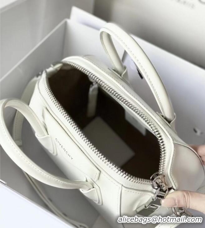 Buy Fashionable Givenchy Mini Antigona bag in Box leather 9981 White 2023