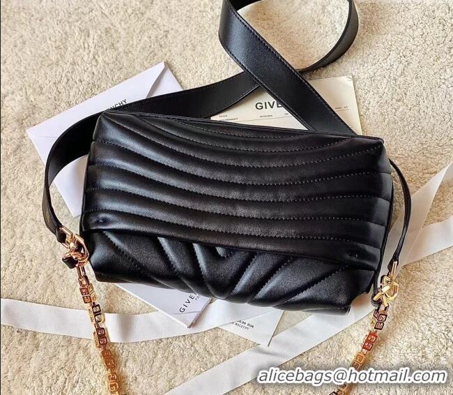Good Discount Givenchy Small 4G Soft bag in quilted leather with chain 19935 Black 2024
