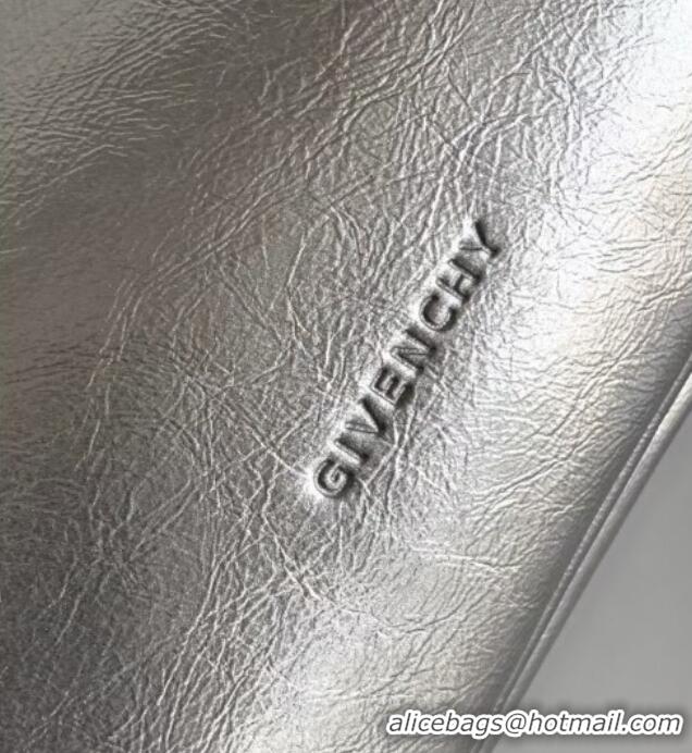 Famous Brand Givenchy Small P'tit Voyou bag in patent leather 8013 Silver 2025