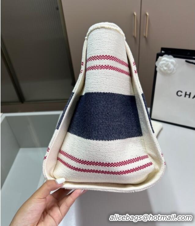 Market Sells Chanel Deauville Large Shopping Bag 0723 Navy Blue 2025