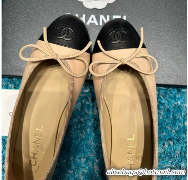 Grade Quality Chanel Lambskin Ballet Flats CHB070733 Beige/Black