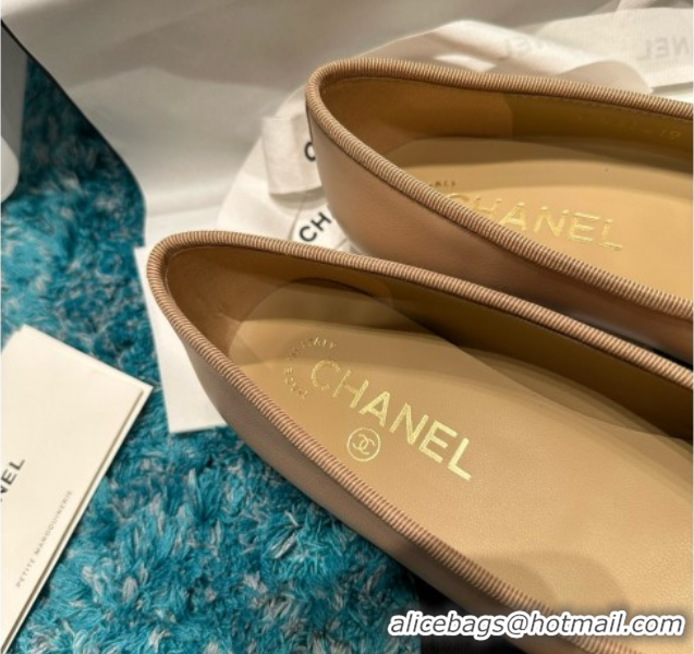 Grade Quality Chanel Lambskin Ballet Flats CHB070733 Beige/Black