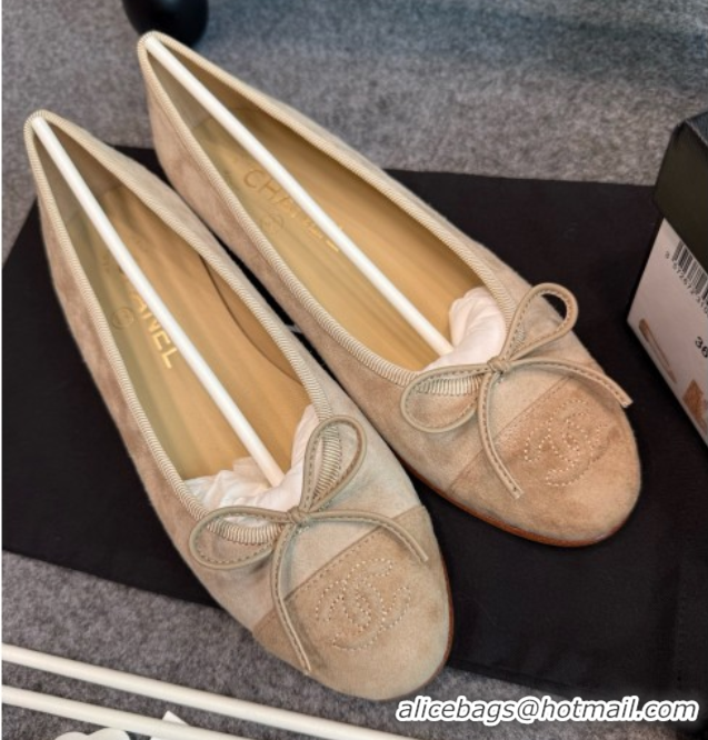 Top Design Chanel Suede Classic Ballerinas CHB070901 Beige