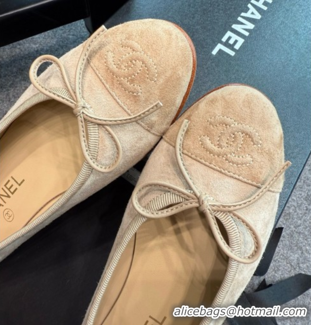 Top Design Chanel Suede Classic Ballerinas CHB070901 Beige