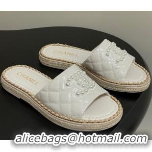 Unique Style Chanel Lambskin Flat Slides Sandal with Pearls and Chain White 2025 CH071501