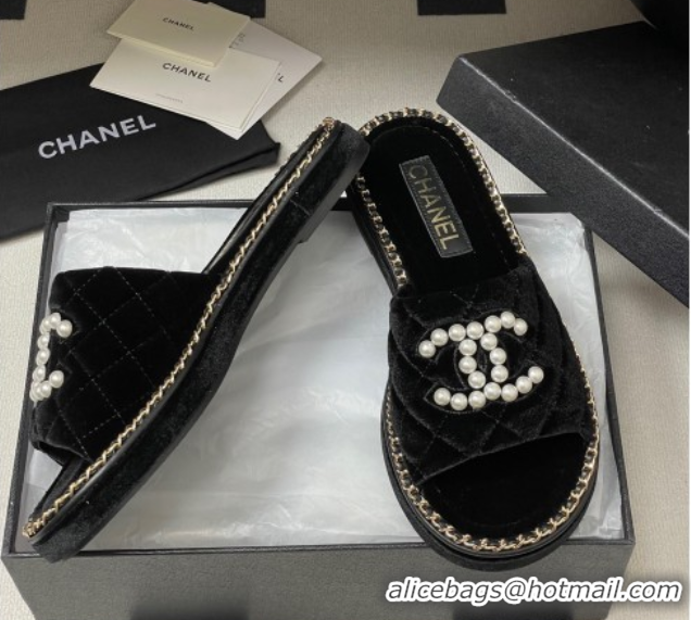 Crafted Chanel Velvet Flat Slides Sandal with Pearls and Chain Black 2025 CH071501