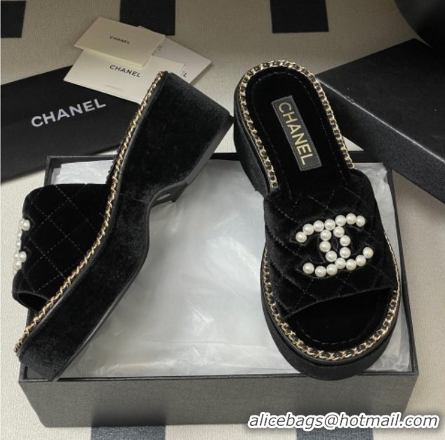 Best Price Chanel Velvet Platform Wedge Slides Sandal with Pearls and Chain Black 2025 CH071501