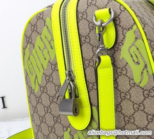 Grade Quality Gucci Men's GG Fabric Medium duffle bag with print 834962 Beige/Acid Green 2025