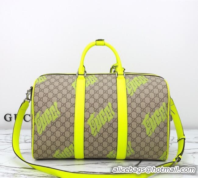 Grade Quality Gucci Men's GG Fabric Medium duffle bag with print 834962 Beige/Acid Green 2025