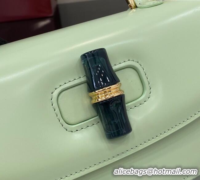 Original Cheap Gucci Leather Bamboo Diva medium bag 827750 Light Green 2025