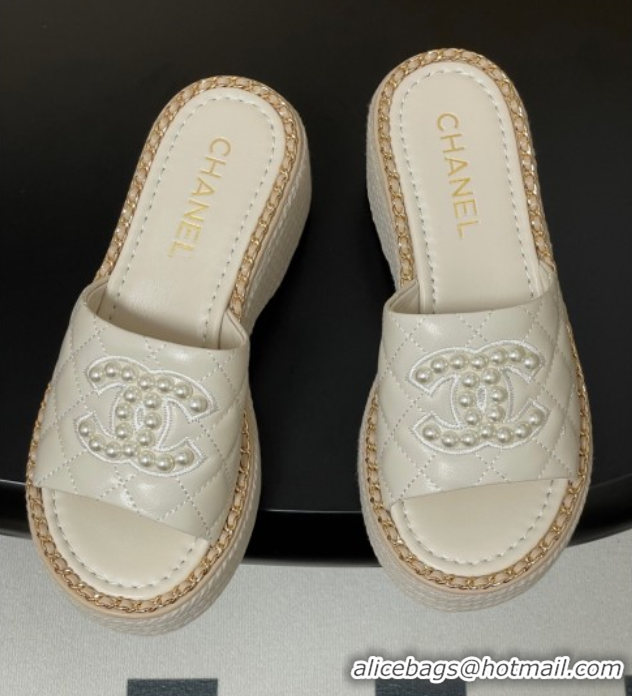 Buy New Cheap Chanel Lambskin Platform Wedge Slides Sandal with Pearls and Chain White 2025 CH071501