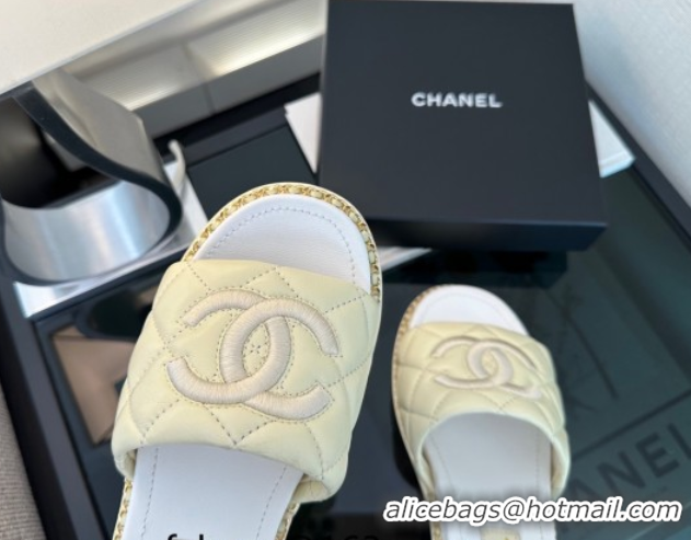 Unique Style Chanel Quilted Lambskin Heel Slides Sandal with Chain Yellow 2025 CH071503