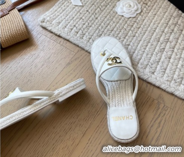 Good Quality Chanel Lambskin Flat Thong Slides Sandal White 2025P CH071510