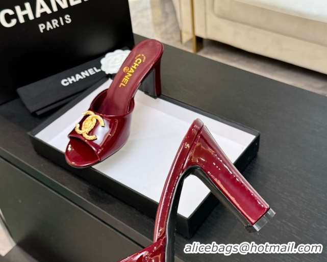 Comfortable Chanel Patent Calfskin Heel Slides Sandal 8.5cm with Maxi CC Dark Burgundy 2025FW CH071511