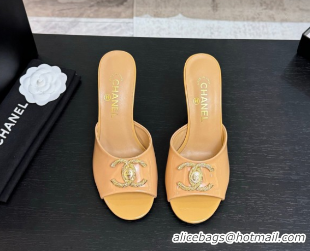Luxury Discount Chanel Patent Calfskin Heel Slides Sandal 8.5cm with Maxi CC Yellow 2025FW CH071511