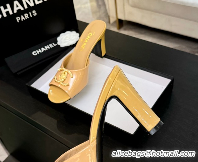 Luxury Discount Chanel Patent Calfskin Heel Slides Sandal 8.5cm with Maxi CC Yellow 2025FW CH071511