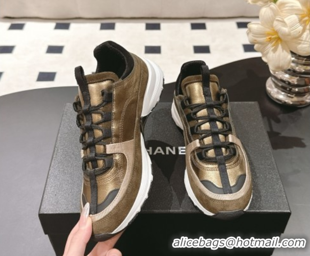 Shop Duplicate Chanel Laminated Calfskin & Suede Sneakers Gold/Khaki 2025 G46609