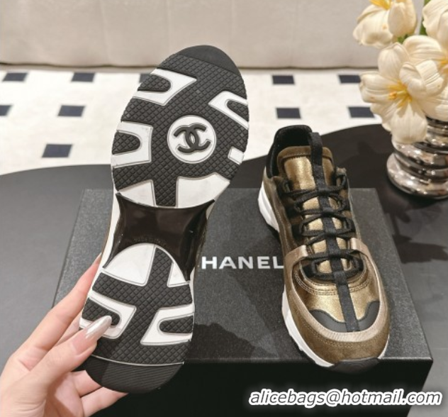 Shop Duplicate Chanel Laminated Calfskin & Suede Sneakers Gold/Khaki 2025 G46609