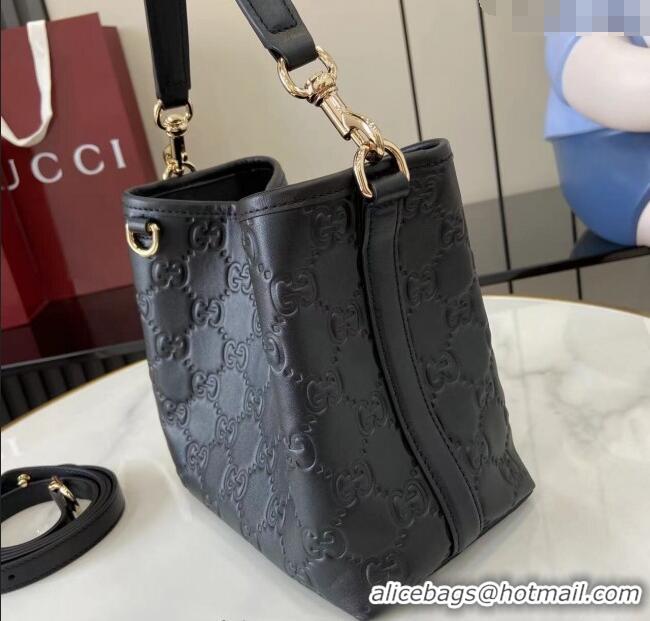 Top Grade Gucci GG Leather Emblem Small Bucket Bag 815118 Black 2025