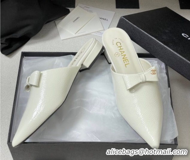 Unique Style Chanel Crumpled Patent Calfskin Flat Mules with Bow White 2025 G46550