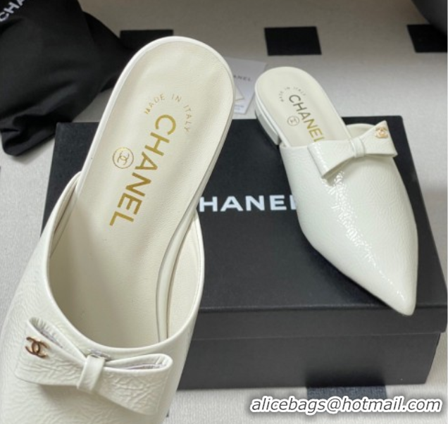 Unique Style Chanel Crumpled Patent Calfskin Flat Mules with Bow White 2025 G46550