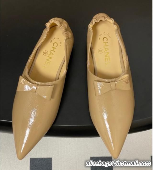 Best Grade Chanel Crumpled Patent Calfskin Loafers with Bow Yellow 2025 G46550