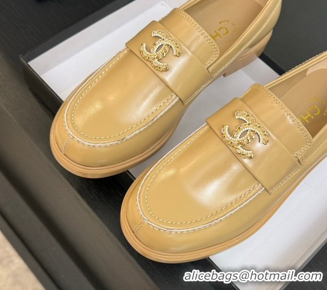 Cheap Price Chanel Shiny Calfskin Loafers with Chain and Strass CC Yellow 2025ss G37430