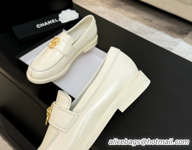 Good Product Chanel Shiny Calfskin Loafers with Lion White 2025 CH051714