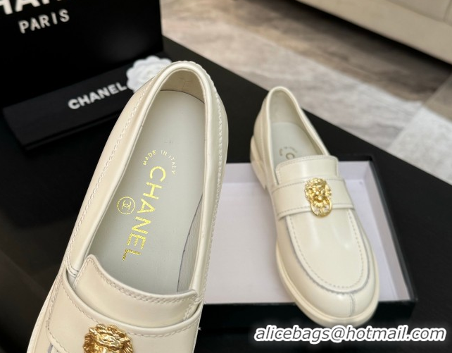 Good Product Chanel Shiny Calfskin Loafers with Lion White 2025 CH051714