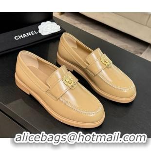 Charming Chanel Shiny Calfskin Loafers with Lion Yellow 2025 CH051714