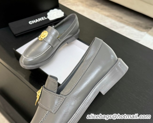 Grade Chanel Shiny Calfskin Loafers with Lion Grey 2025 CH051714