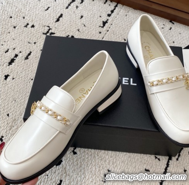 Luxury Chanel Shiny Lambskin Loafers with Chain and Strass White 2025 G46581