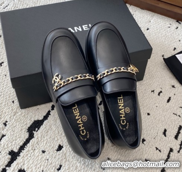 Stylish Chanel Shiny Lambskin Loafers with Chain and Strass Black 2025 G46581