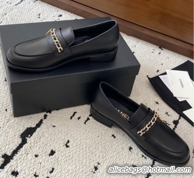Stylish Chanel Shiny Lambskin Loafers with Chain and Strass Black 2025 G46581