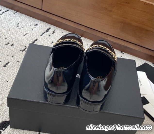Popular Style Chanel Patent Calfskin Loafers with Chain and Strass Black Leather 2025 G46581