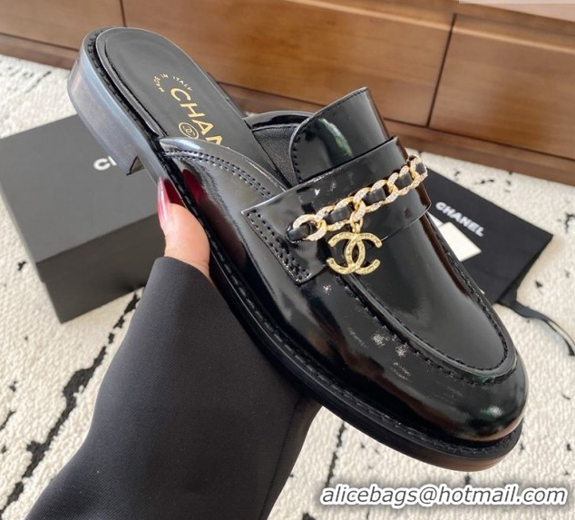 Sophisticated Chanel Patent Calfskin Loafer Mules with Chain and Strass Black 2025 G46581