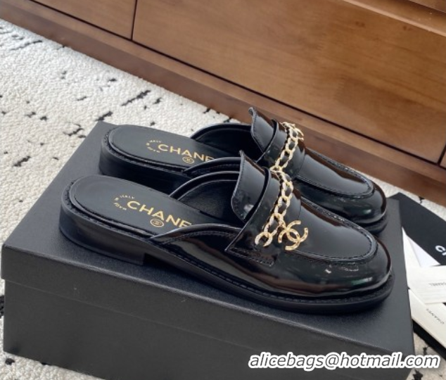 Sophisticated Chanel Patent Calfskin Loafer Mules with Chain and Strass Black 2025 G46581