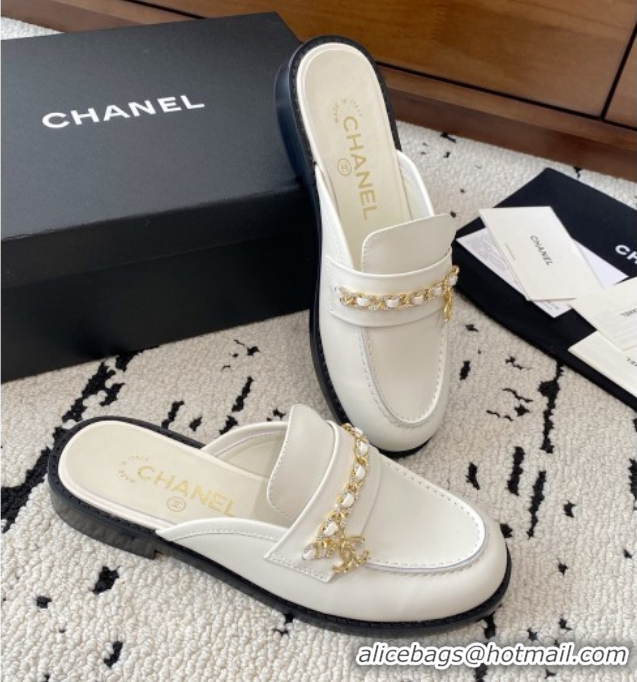 Hot Style Chanel Shiny Lambskin Loafer Mules with Chain and Strass White 2025 G46581