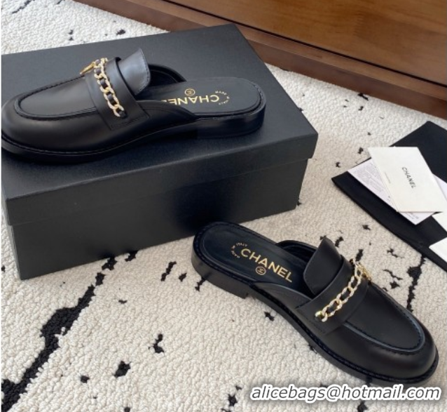 Sumptuous Chanel Shiny Lambskin Loafer Mules with Chain and Strass Black 2025 G46581