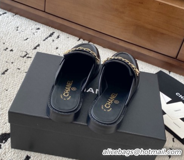 Sumptuous Chanel Shiny Lambskin Loafer Mules with Chain and Strass Black 2025 G46581